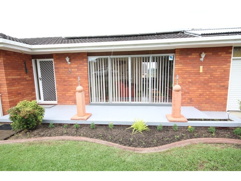 5 McLennan Street, Taree NSW 2430