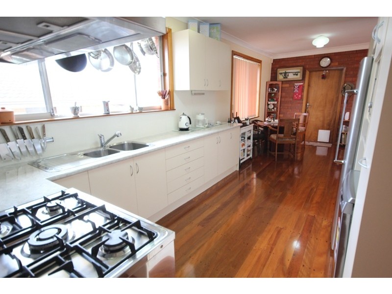 5 McLennan Street, Taree NSW 2430