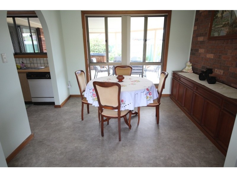 9 Kodi Close, Old Bar NSW 2430