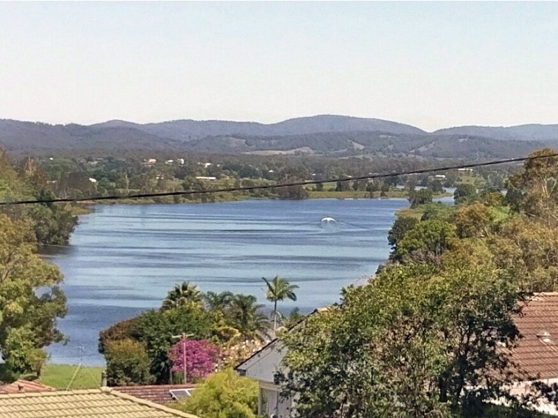 19 Maiden Avenue, Taree NSW 2430