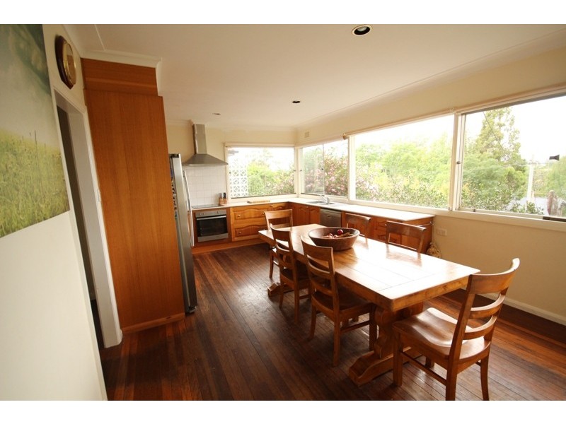 19 Maiden Avenue, Taree NSW 2430