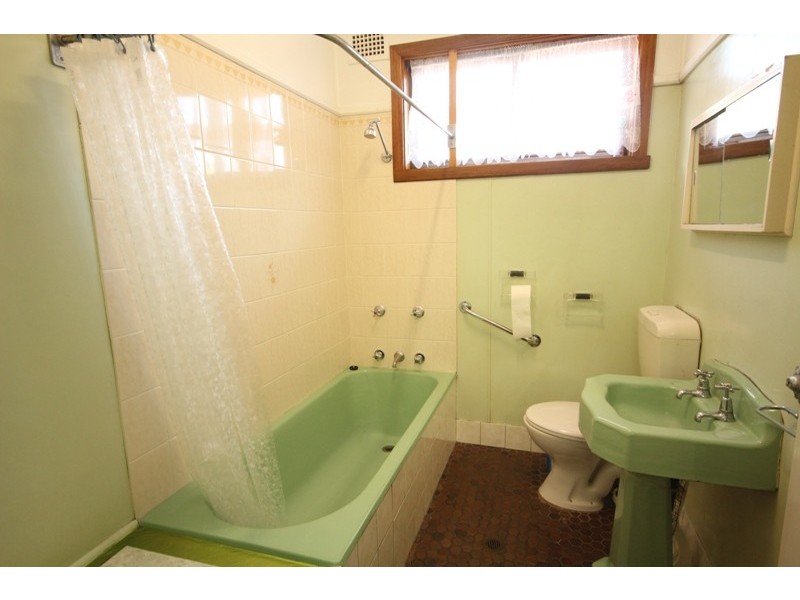 68 Oxley Street, Taree NSW 2430