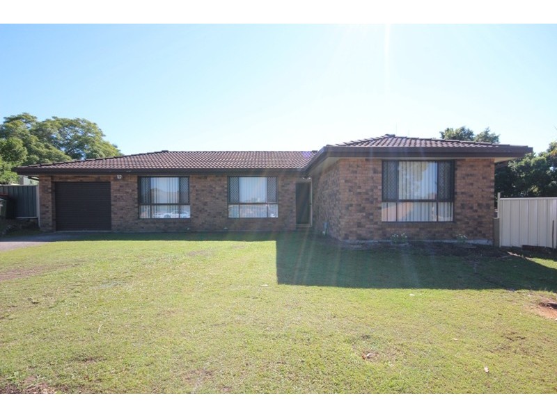 7 Nioka Place, Taree NSW 2430