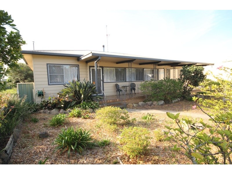 55 Beecher Street, Tinonee NSW 2430