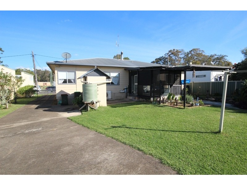 55 Beecher Street, Tinonee NSW 2430