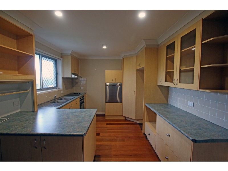 18 Tristania Crescent, Taree NSW 2430