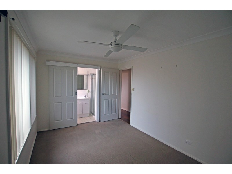 18 Tristania Crescent, Taree NSW 2430