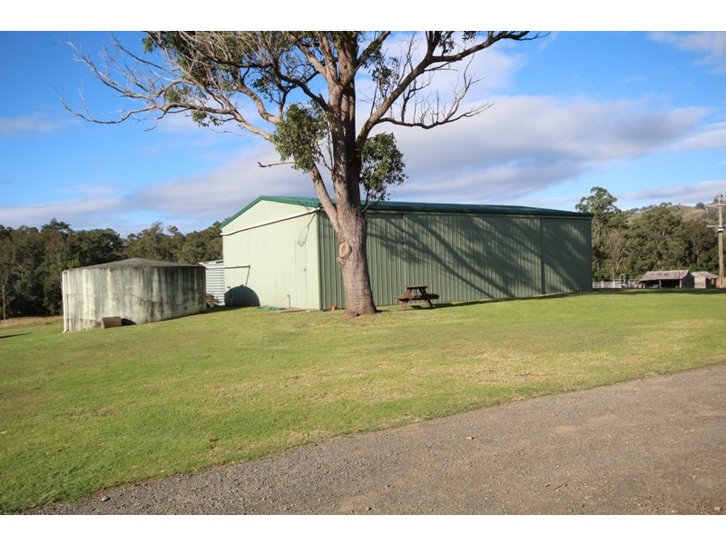52 Kimbriki Road, Burrell Creek NSW 2429