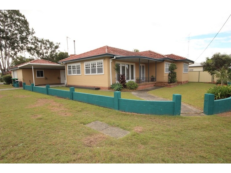 43 Chatham Avenue, Taree NSW 2430