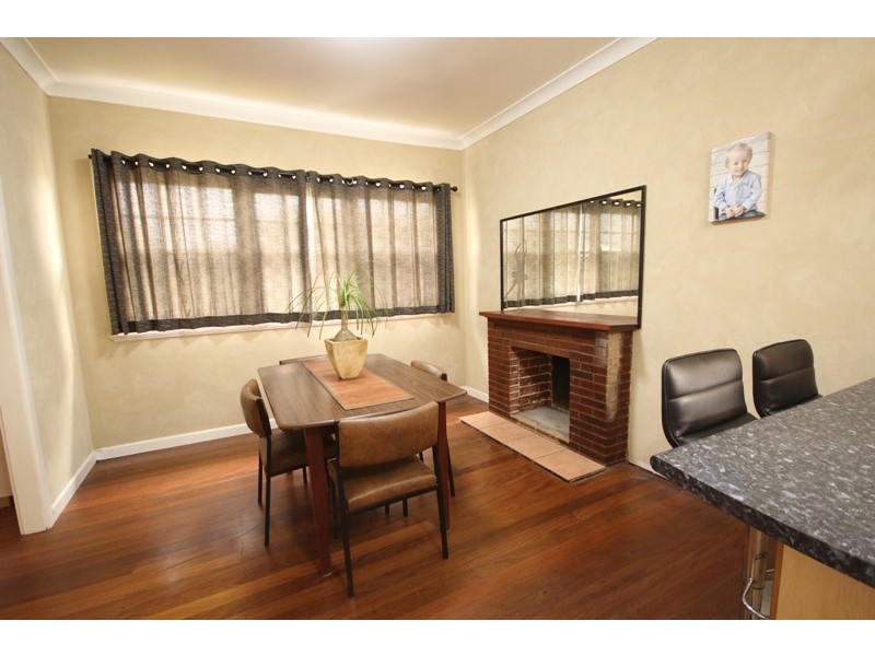 43 Chatham Avenue, Taree NSW 2430