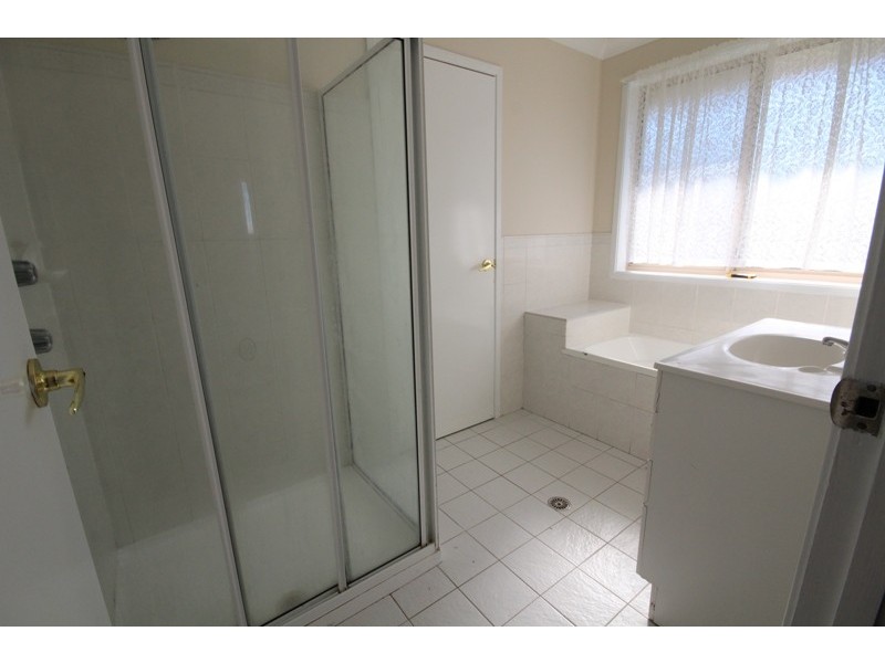 2 Timbarra Close, Taree NSW 2430