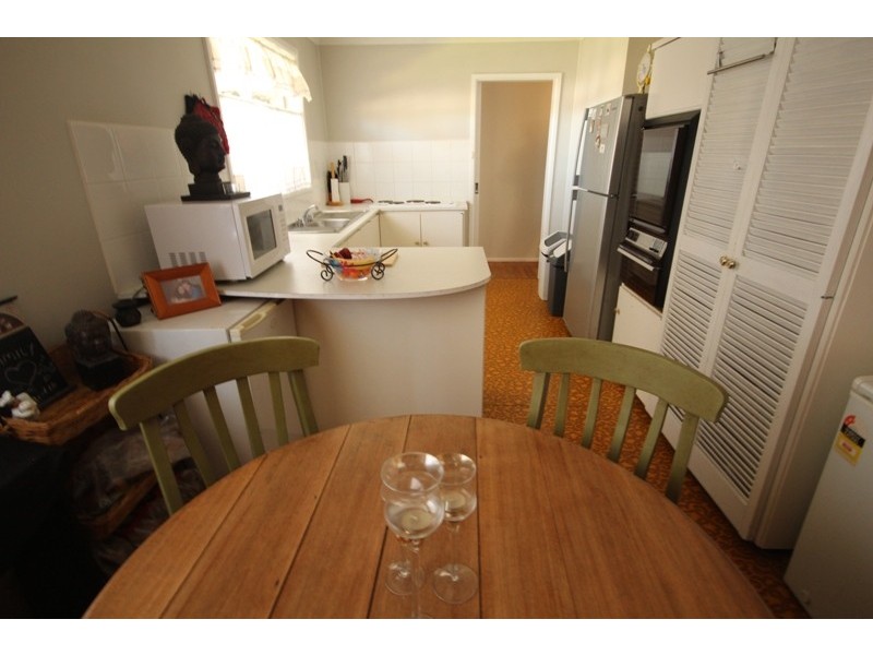 1 Hillcrest Close, Taree NSW 2430