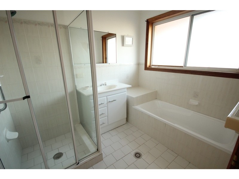 1/6 Timbarra Close, Taree NSW 2430