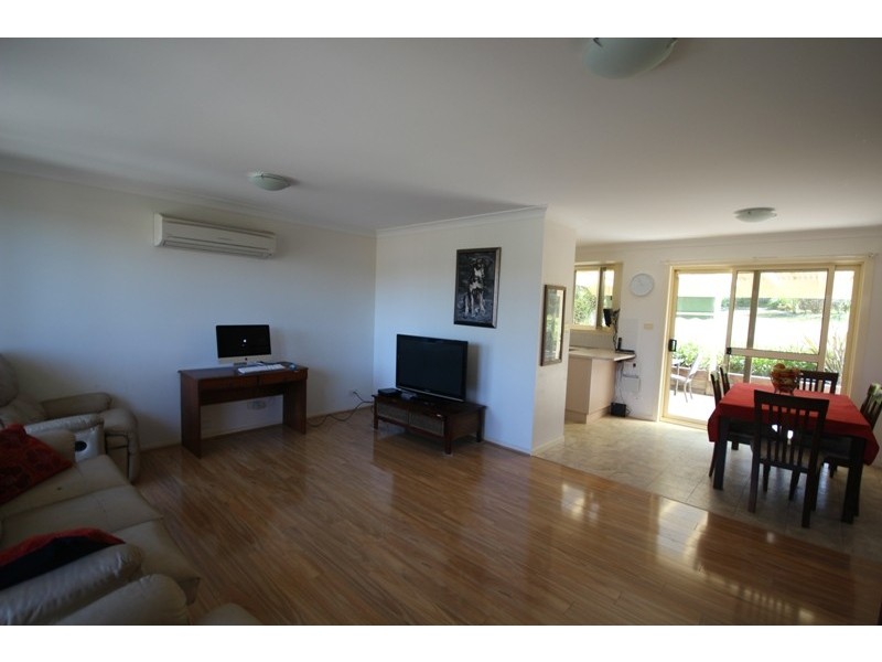 12 Caparra Close, Tinonee NSW 2430