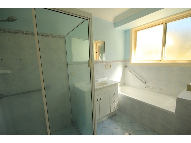 12 Caparra Close, Tinonee NSW 2430