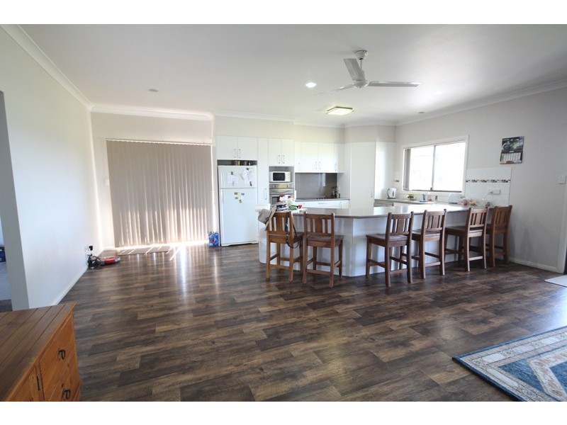 15 Old Bridge Road, Jones Island NSW 2430