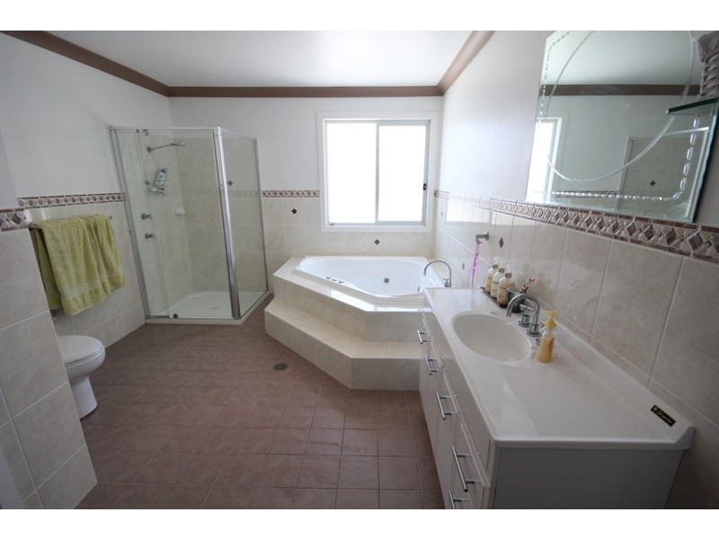 17 Dolphin Avenue, Taree NSW 2430