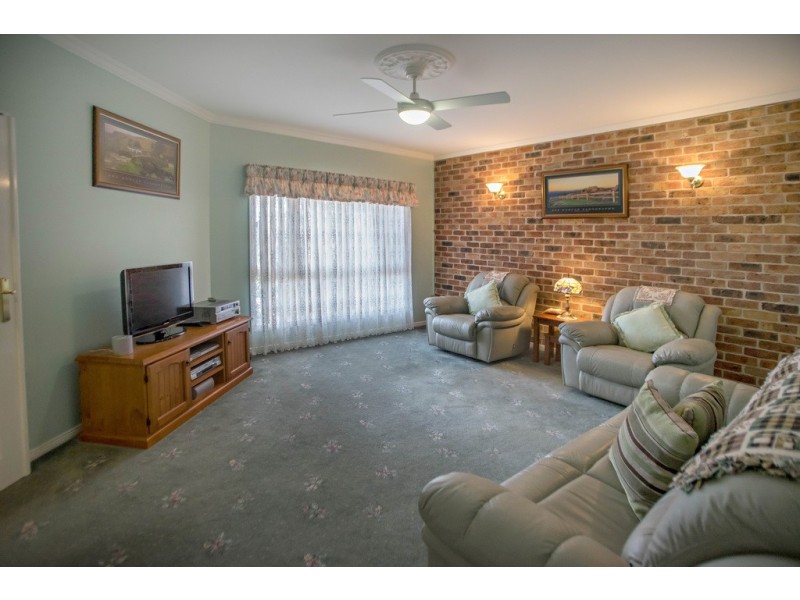 22 Sunset Avenue, Wingham NSW 2429