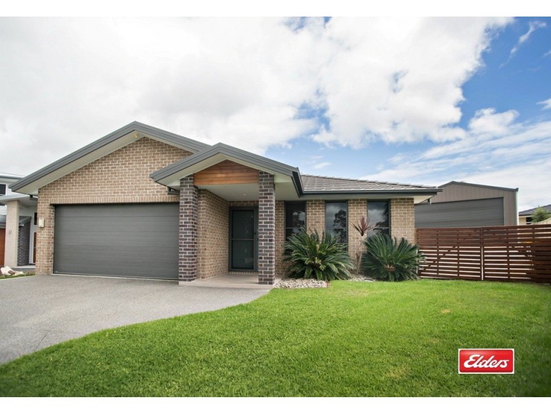 5 Hakea Close, Taree NSW 2430