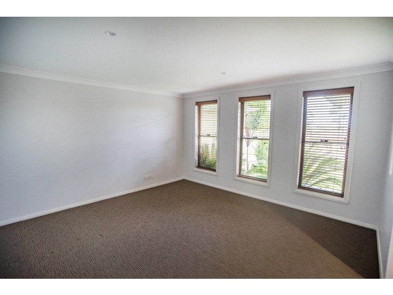 5 Hakea Close, Taree NSW 2430