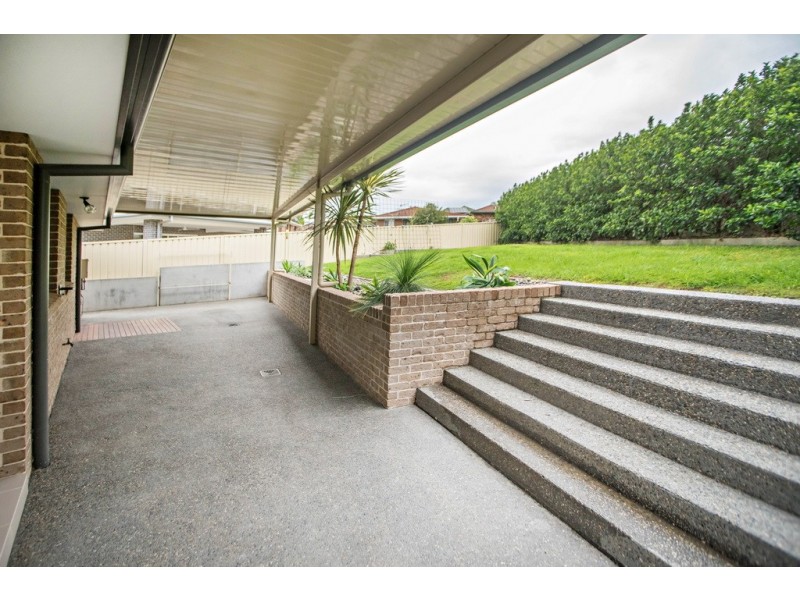 5 Hakea Close, Taree NSW 2430