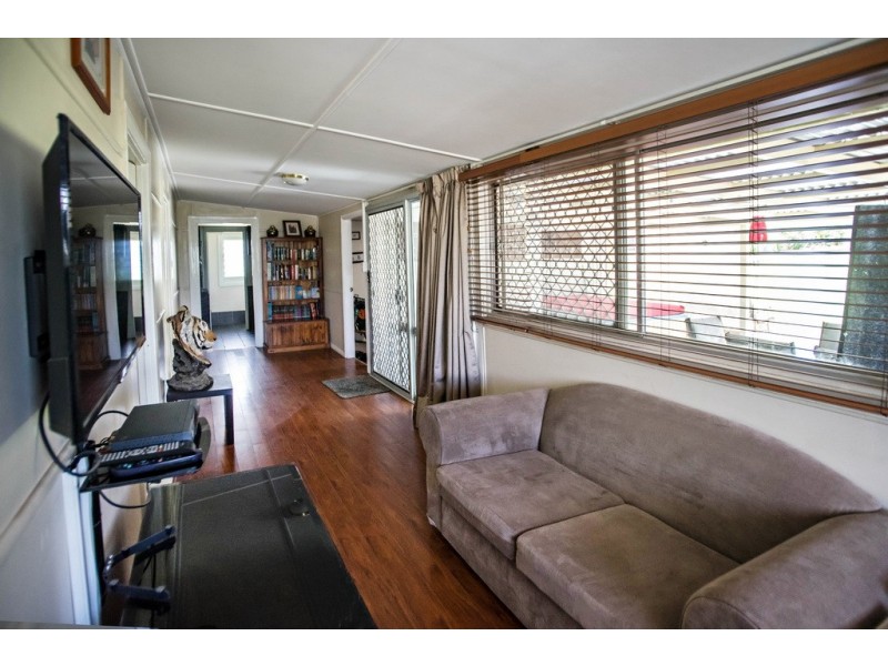 19 Lambert Street, Wingham NSW 2429