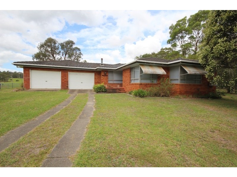 94 Youngs Road, Wingham NSW 2429