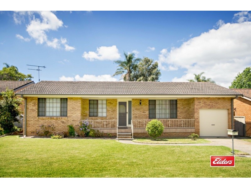 43 Amaroo Drive, Taree NSW 2430