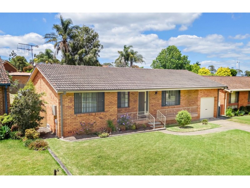 43 Amaroo Drive, Taree NSW 2430