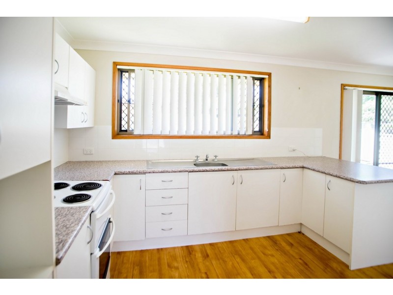 43 Amaroo Drive, Taree NSW 2430