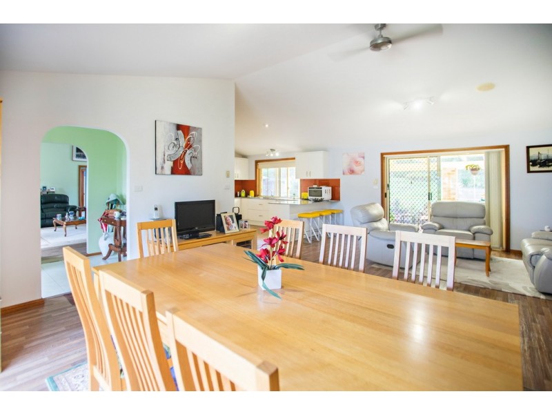 3 Abbotts Falls Road, Wingham NSW 2429