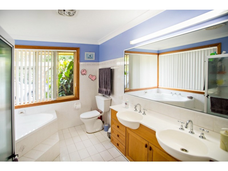 3 Abbotts Falls Road, Wingham NSW 2429