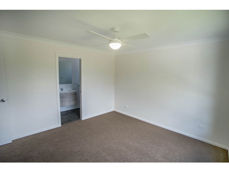 2 / 93 Wingham Road, Taree NSW 2430