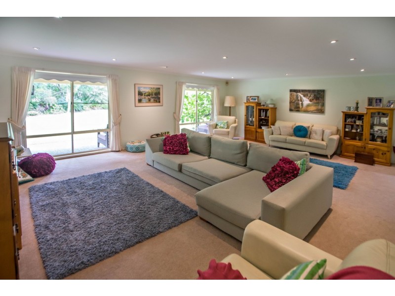 6430 Bucketts Way, Tinonee NSW 2430