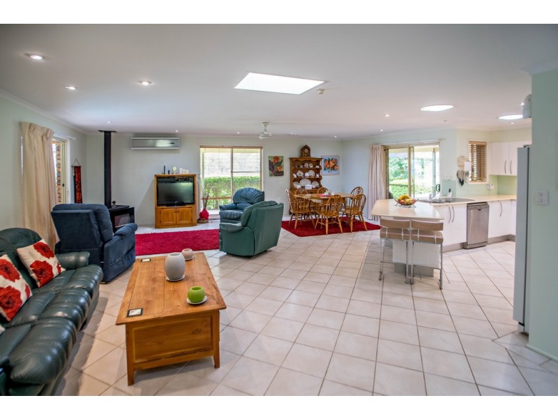 6430 Bucketts Way, Tinonee NSW 2430