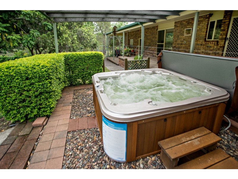 6430 Bucketts Way, Tinonee NSW 2430