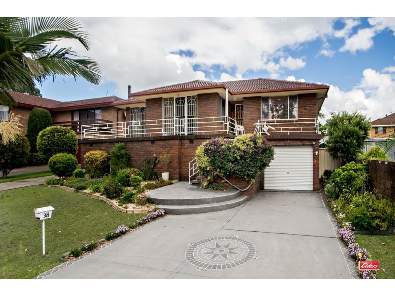 38 Coulston Street, Taree NSW 2430