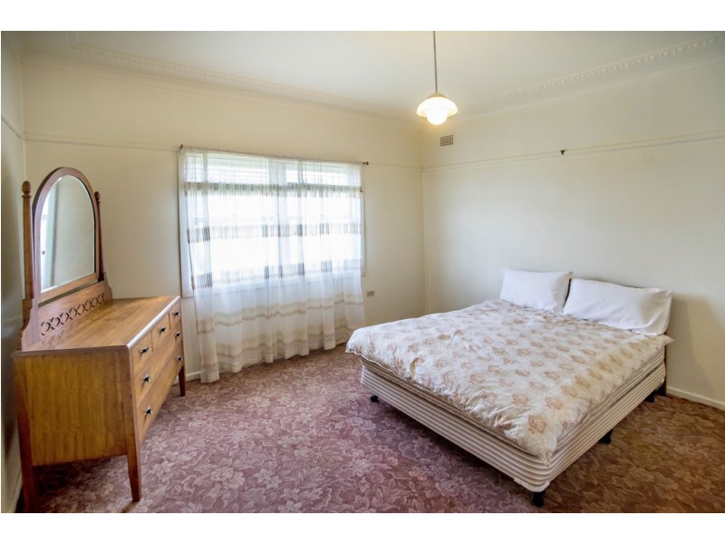 17 Smith Street, Taree NSW 2430
