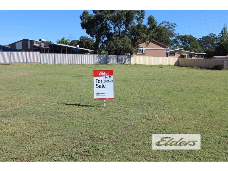 25 Melaleuca Place, Taree NSW 2430