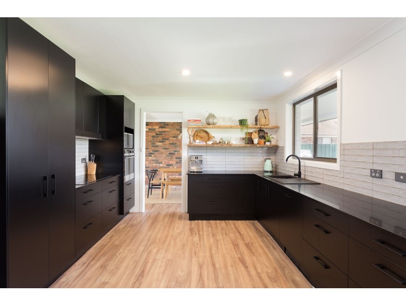 22 Belle Villa Parade, Old Bar NSW 2430