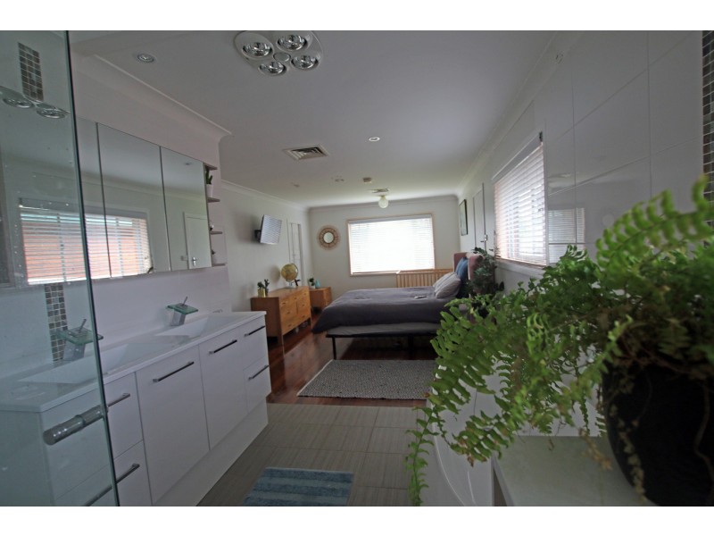 11 McLaughlin Avenue, Taree NSW 2430