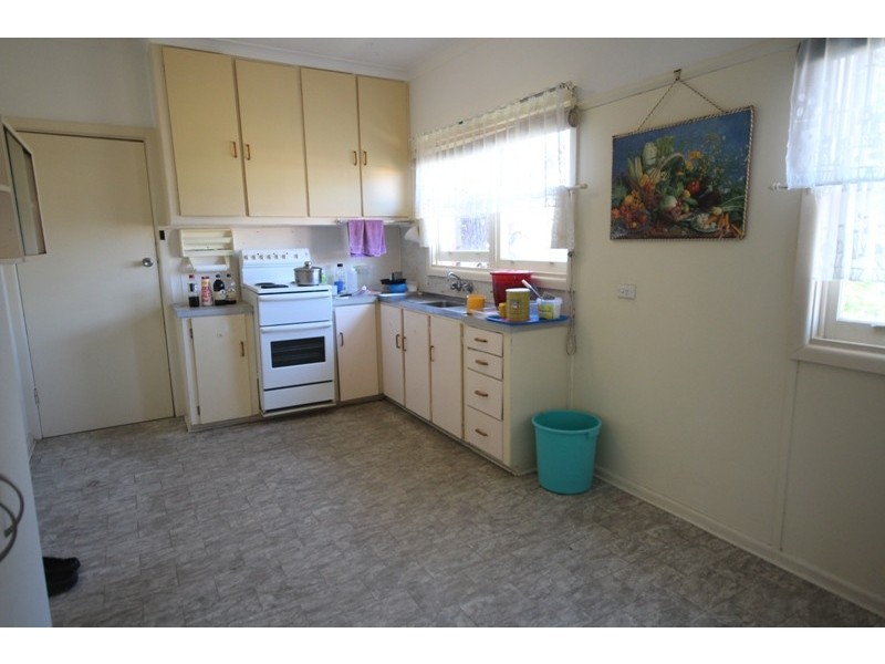 6 Crescent Avenue, Taree NSW 2430