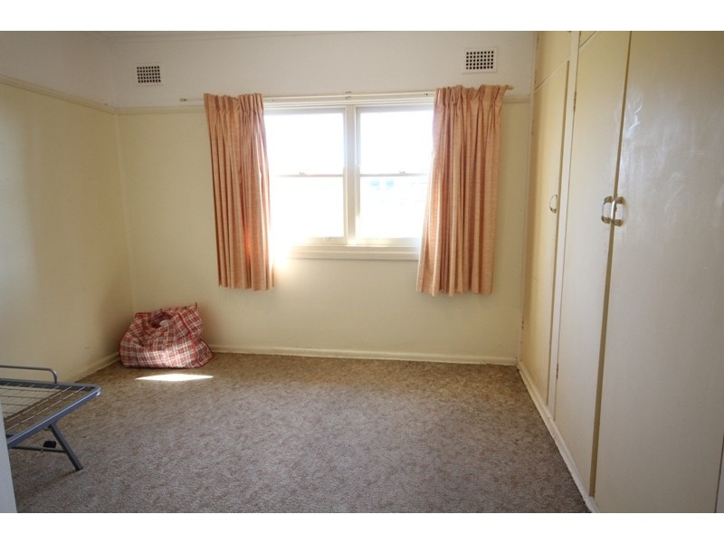 6 Crescent Avenue, Taree NSW 2430