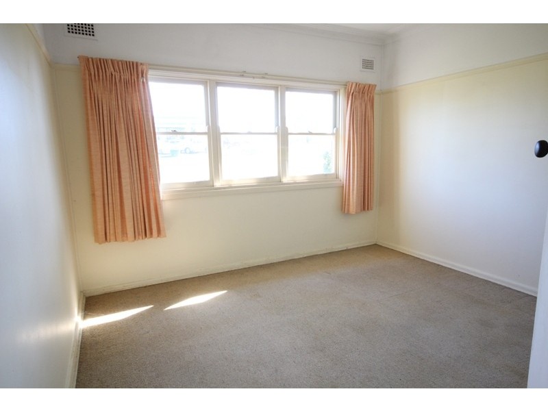 6 Crescent Avenue, Taree NSW 2430