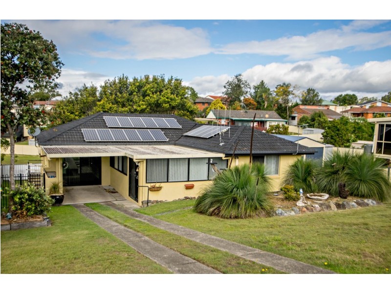 8 STOCKYARD CIRCUIT, Wingham NSW 2429