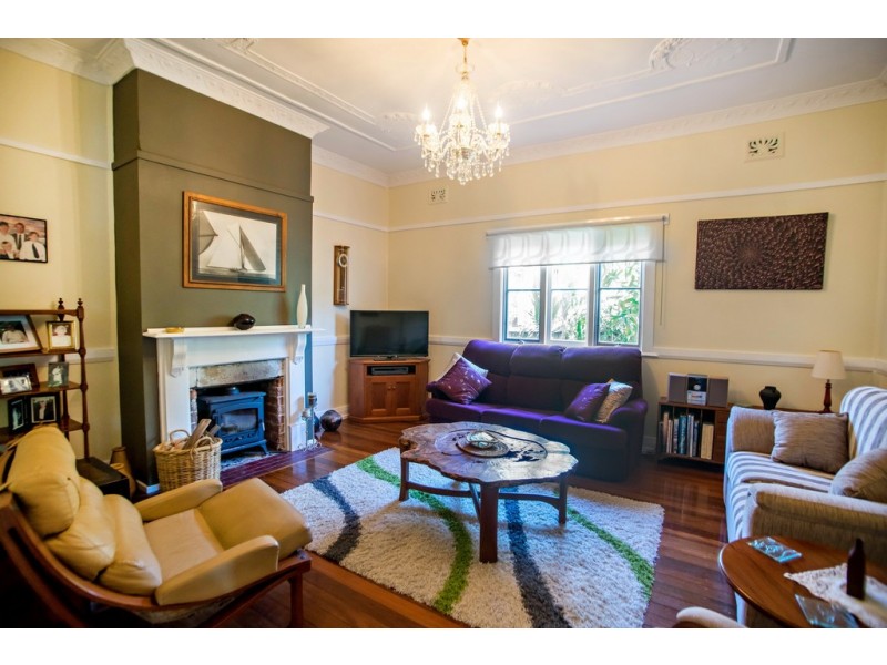 8 Alban Street, Taree NSW 2430