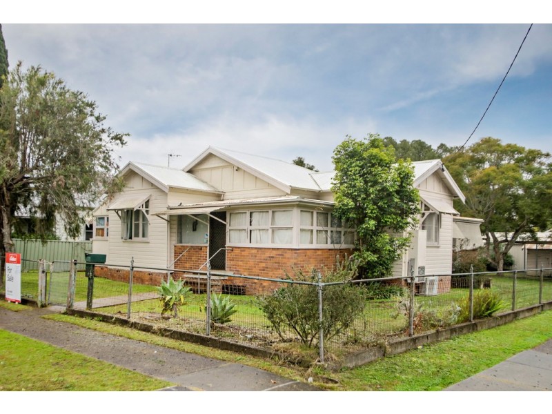 23 Florence Street, Taree NSW 2430