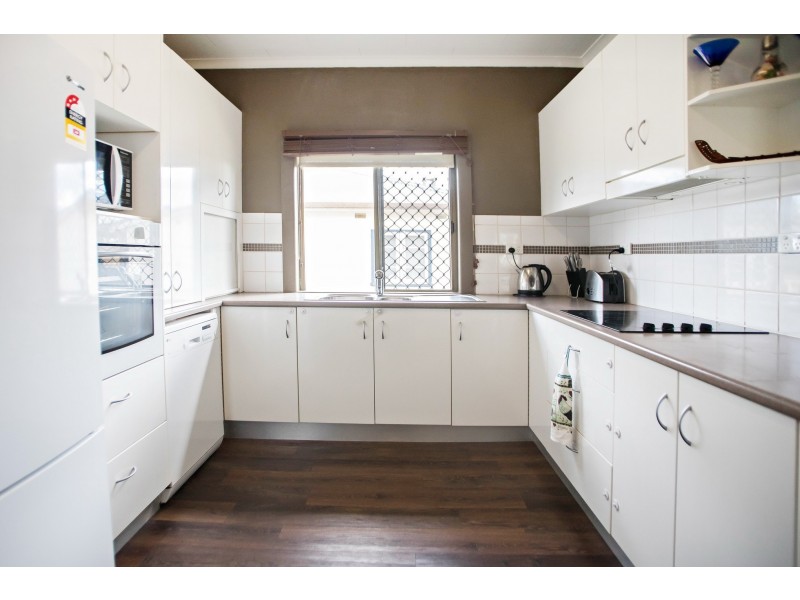 43 Flett Street, Taree NSW 2430