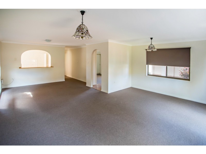 10 Battinga Close, Taree NSW 2430