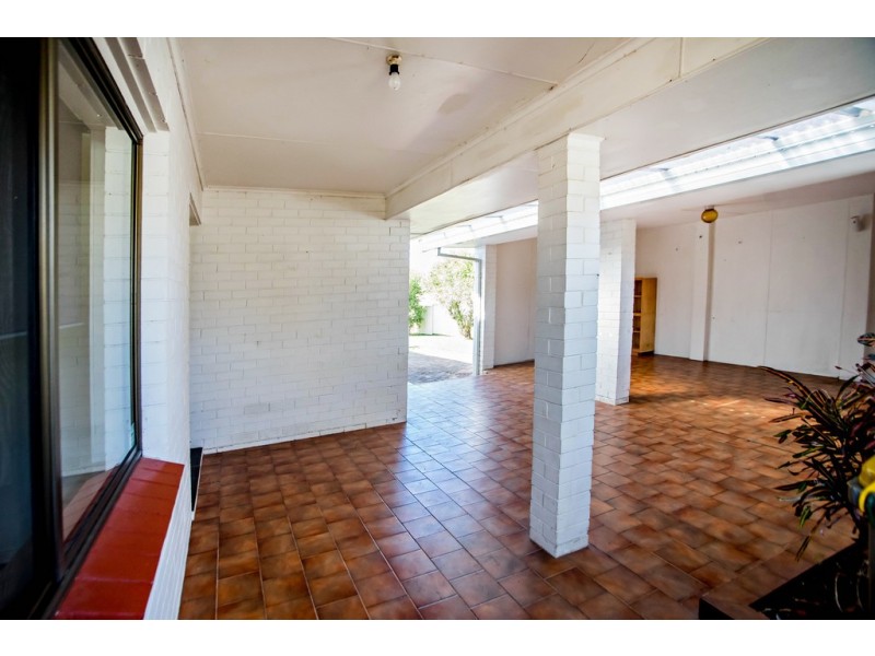 10 Battinga Close, Taree NSW 2430